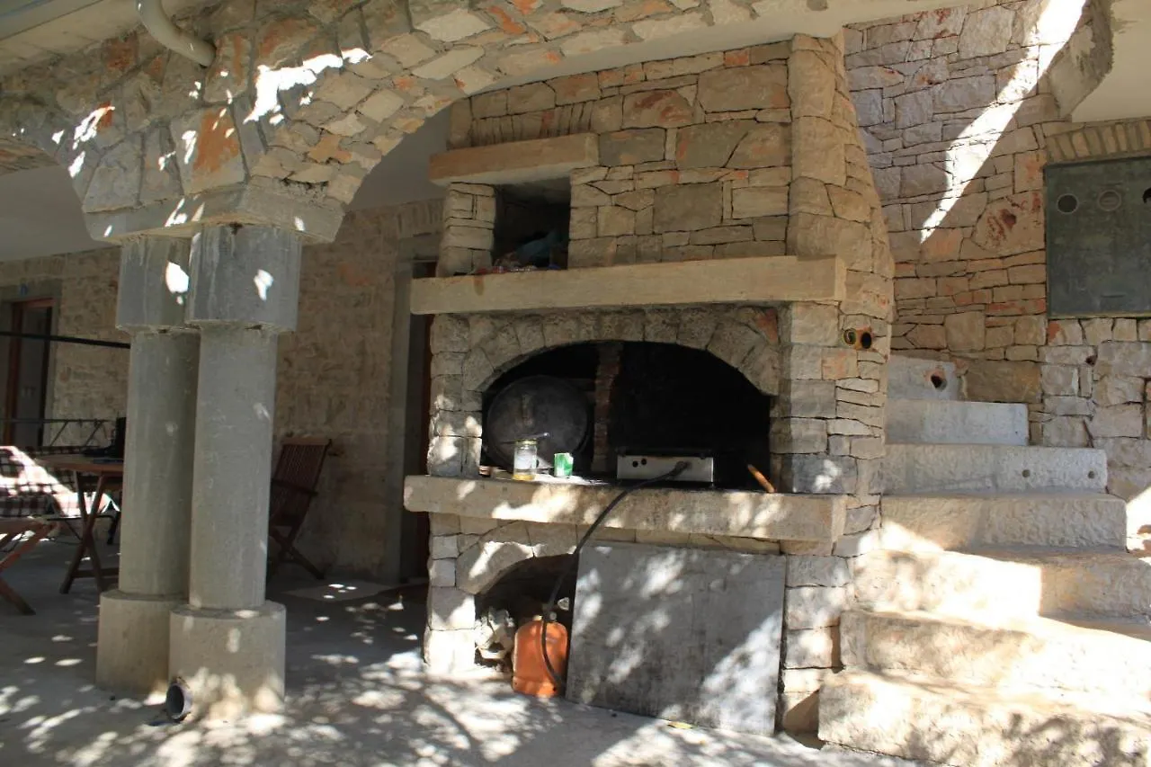 Apartments With Wifi Basanija, Umag - 7148 萨武德里亚